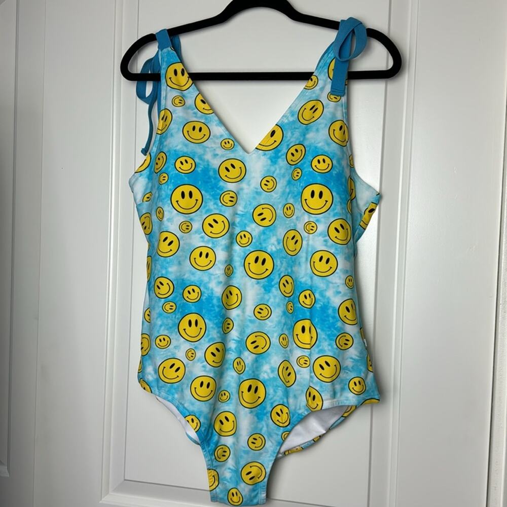 Posh Peanut Swimsuit One Piece Blue Smiley Face - Picture 13 of 14